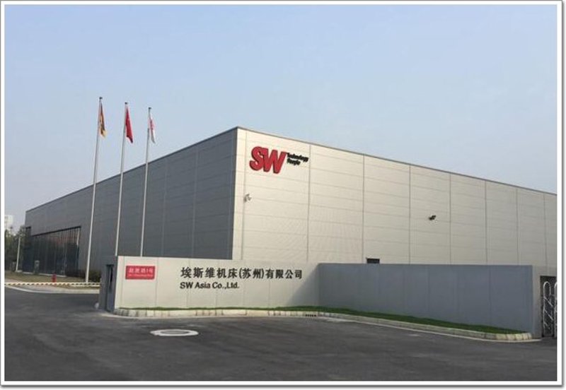 玻璃幕墙:城市建筑的隐形盔甲